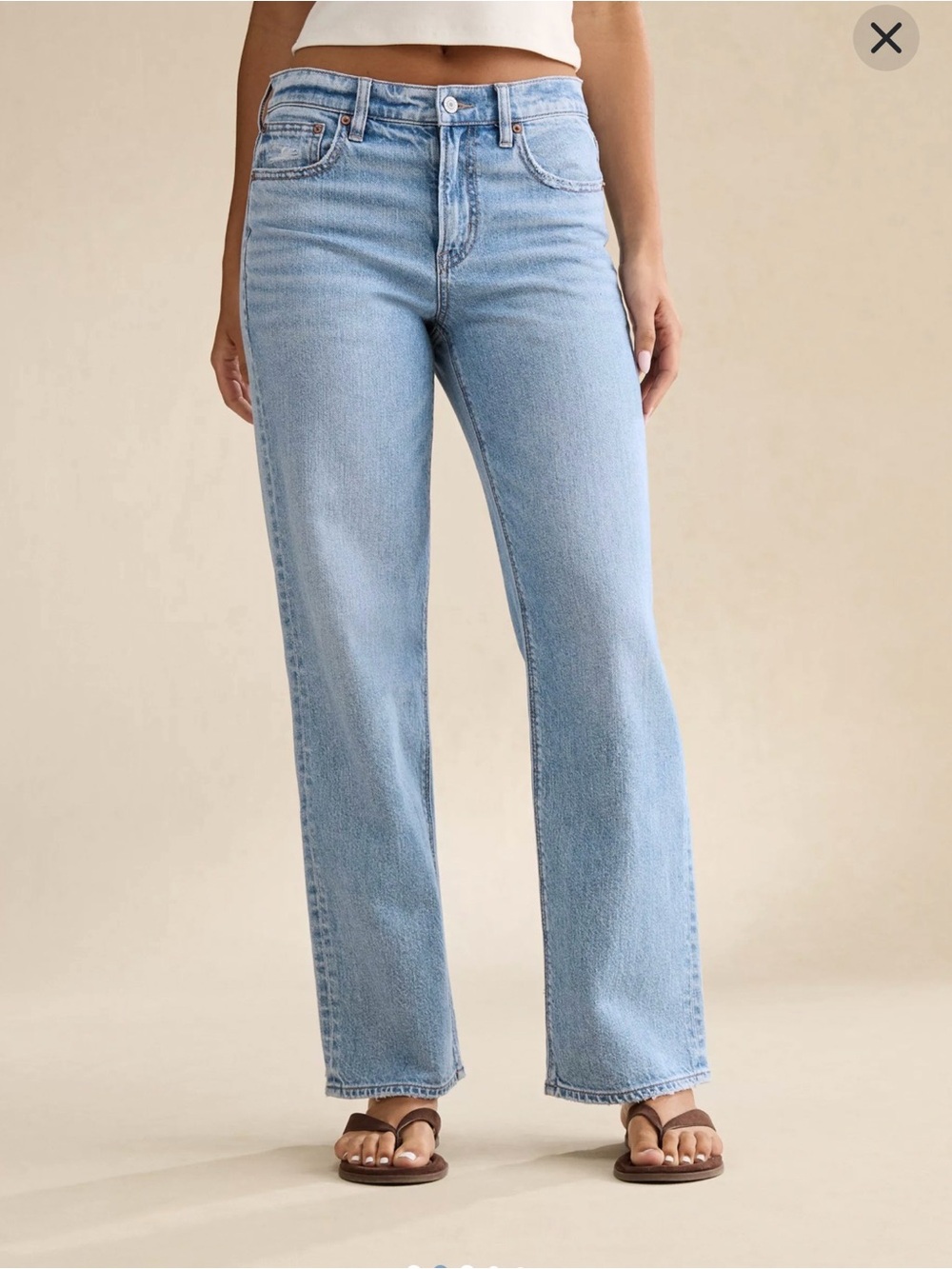 NEW AE Curvy Stovepipe High-Rise Straight Jean